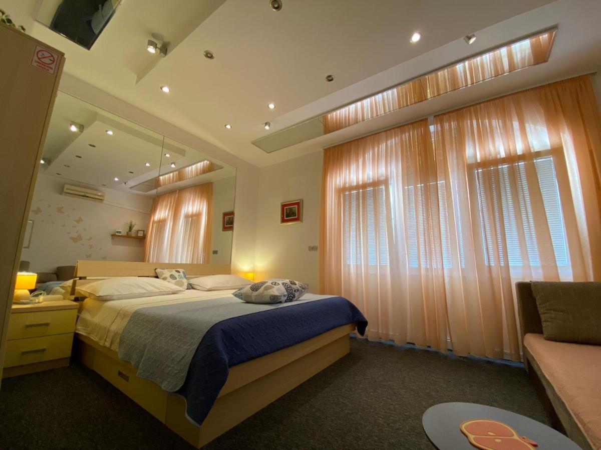 Studio Apartment And Rooms Adria Vodice Exterior foto