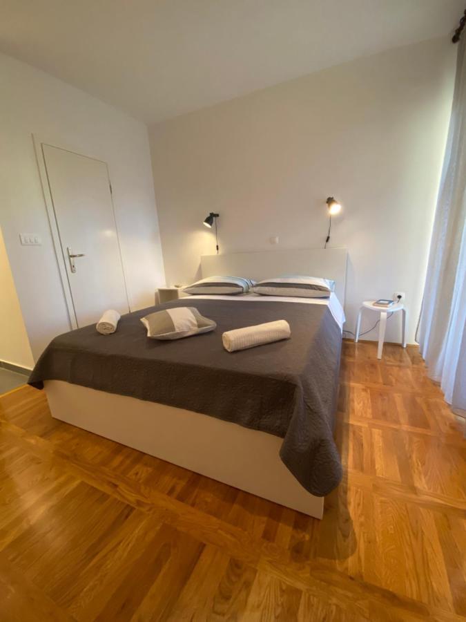 Studio Apartment And Rooms Adria Vodice Exterior foto