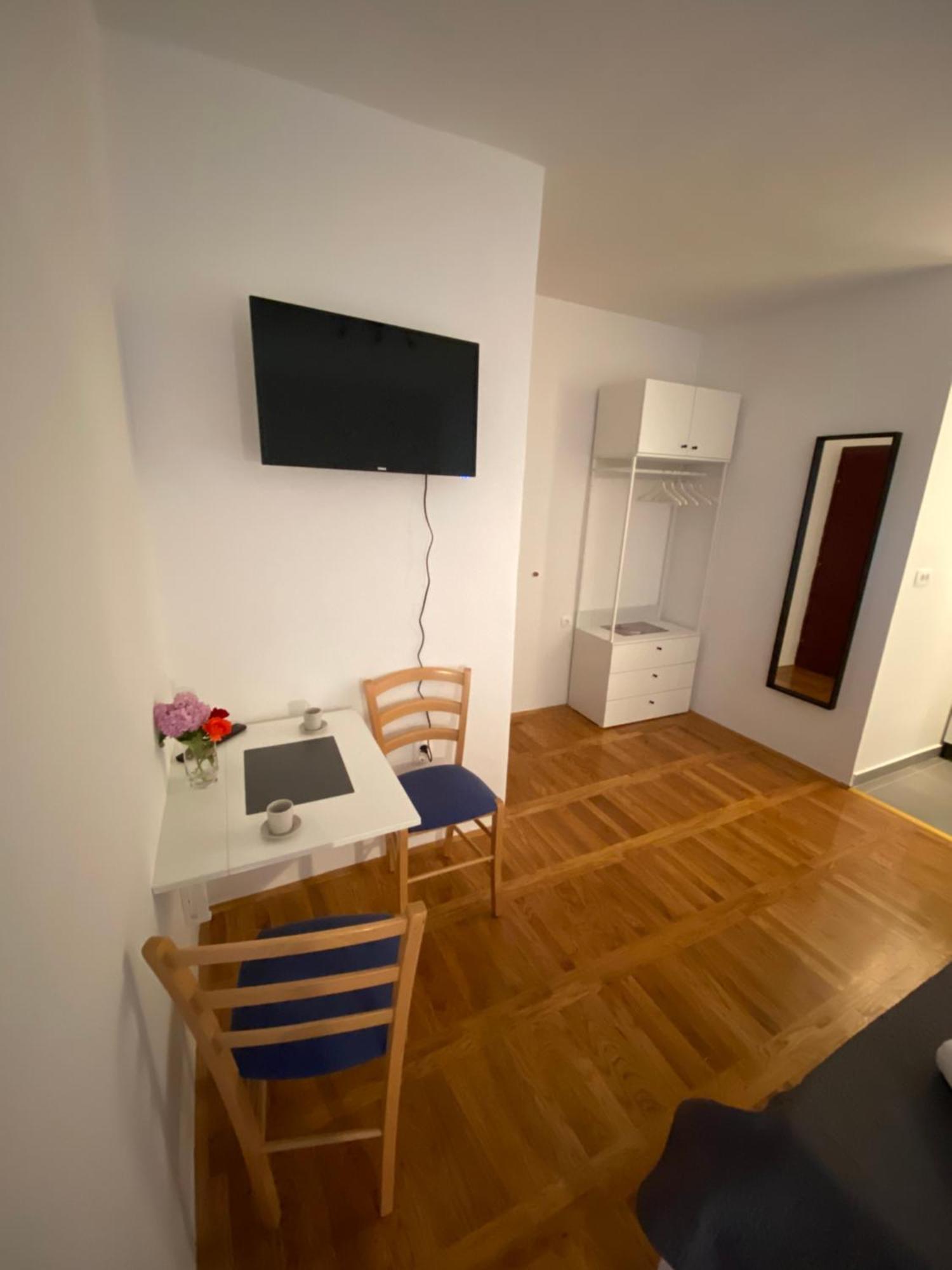 Studio Apartment And Rooms Adria Vodice Exterior foto