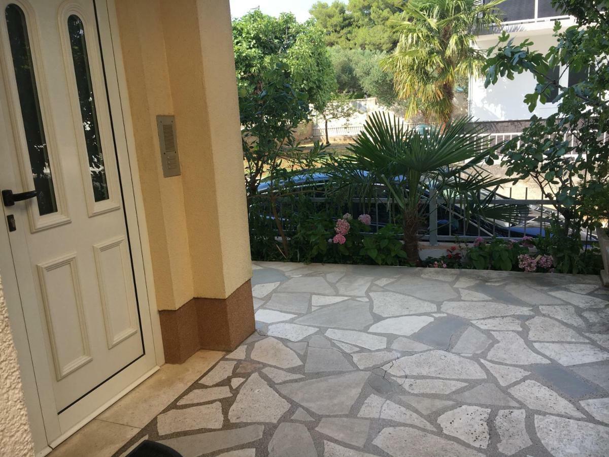 Studio Apartment And Rooms Adria Vodice Exterior foto